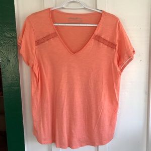 EDDIE BAUER short sleeve t-shirt PEACH/ORANGE color.  Size L